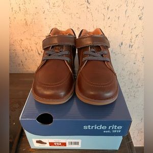 New Stride Rite Boots!!! Toddler size 9